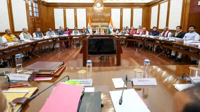 PM chairs 1st Cabinet meeting at Seva Teerth, pushes for reforms