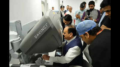 Noida district hospital gets AI-enabled e-ICU command centre