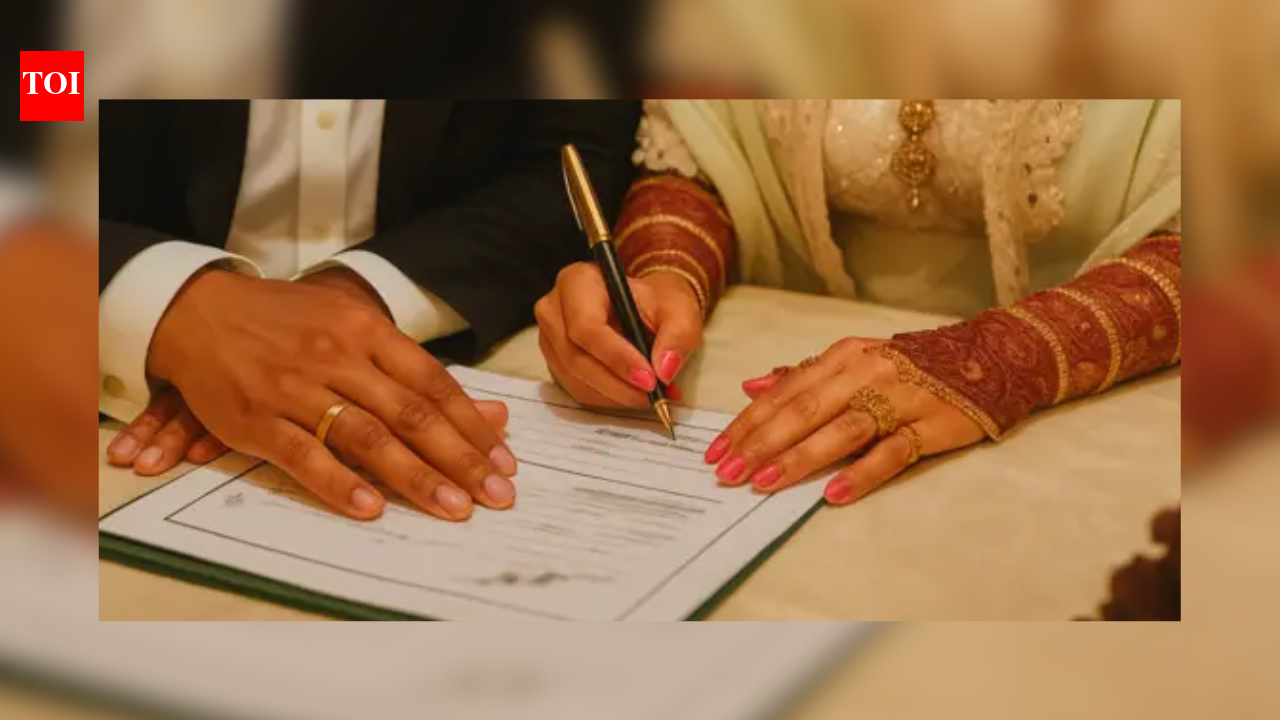 In times of SIR, Bengal sees record rush to get marriages registered