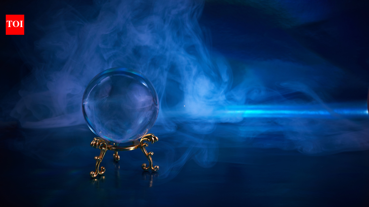 Psychic who predicted Covid now warns of ‘major calamity’ that could disrupt US election