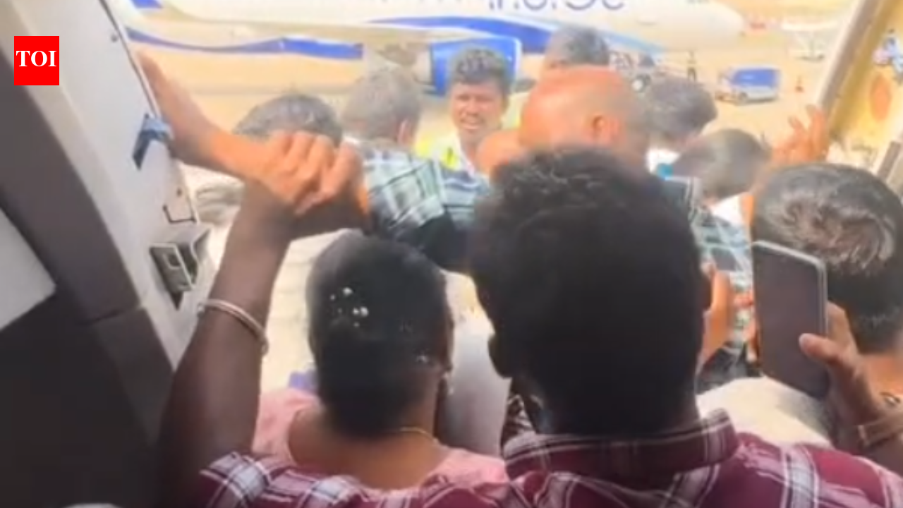 IndiGo chaos: Over 200 passengers made to wait 5 hours inside flight at Chennai airport