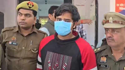 'Galti se ho gaya': Son's flippant reply on why he shot father, chopped up body — watch