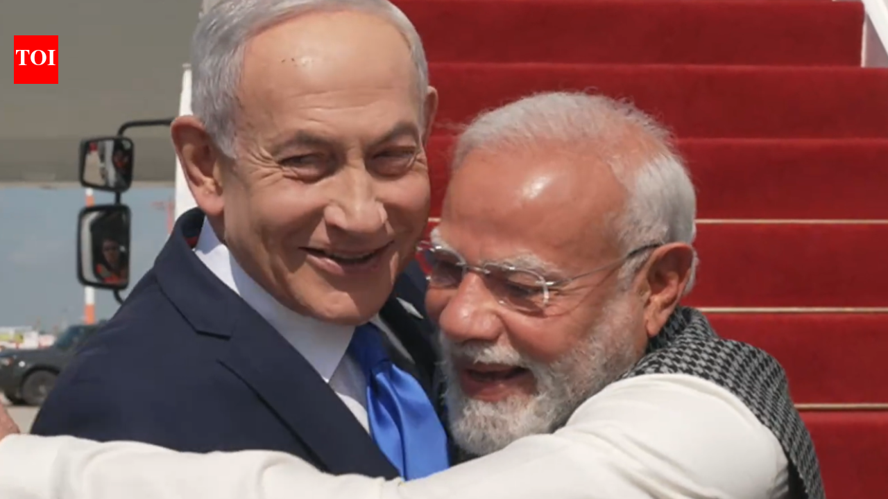 'Modi hug known around world': Netanyahu hails PM, calls India 'gigantic power'