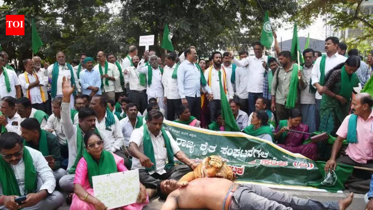 Farmers protest resumption of forest safaris in Bandipur, Nagarahole tiger reserves