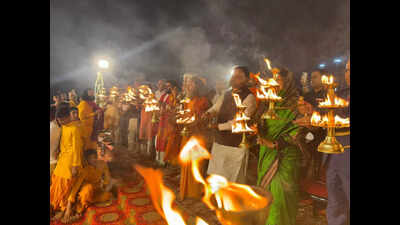 CM attends Jagannath Temple inauguration in Prayagraj