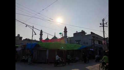 48 mosques covered with tarpaulins ahead of Jootamar Holi procession in Shahjahanpur
