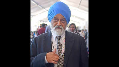 Don’t rely on Centre alone, use own tax powers: Ahluwalia to states