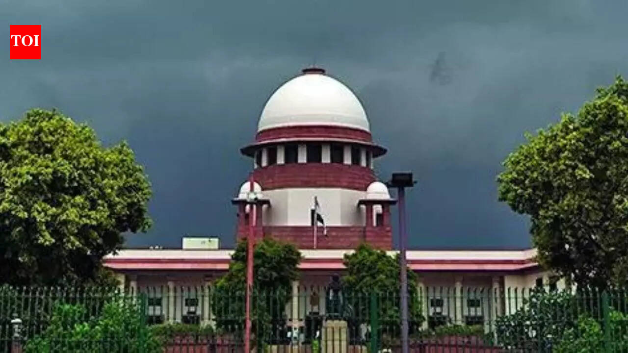 SC stays proceedings against Jharkhand CM Hemant Soren for defying ED summons