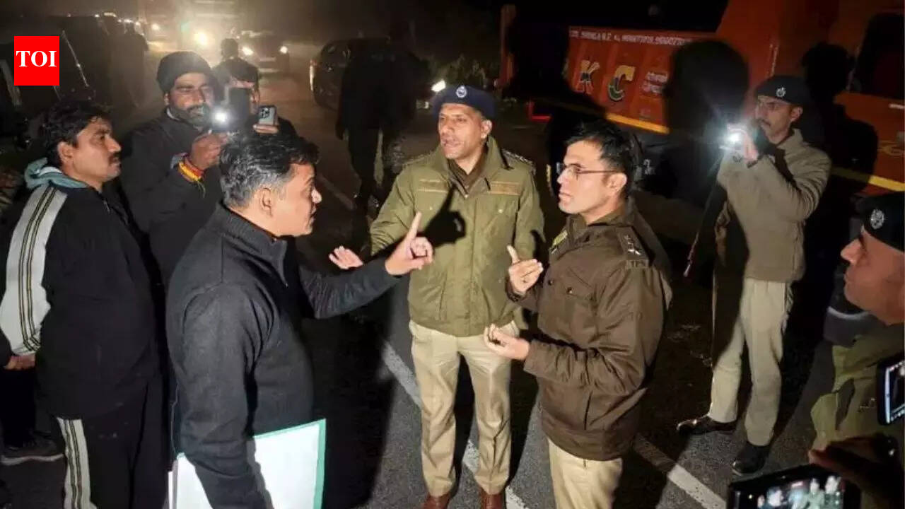AI protest: 20 Delhi cops detained in Himachal, freed & stopped again after Youth Congress arrests
