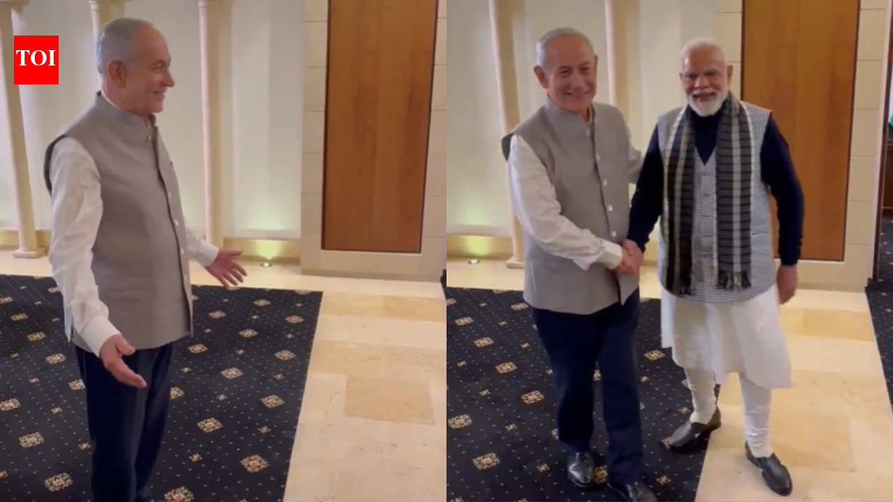 Watch: Israel PM Netanyahu wears traditional Indian attire to surprise 'friend' PM Modi