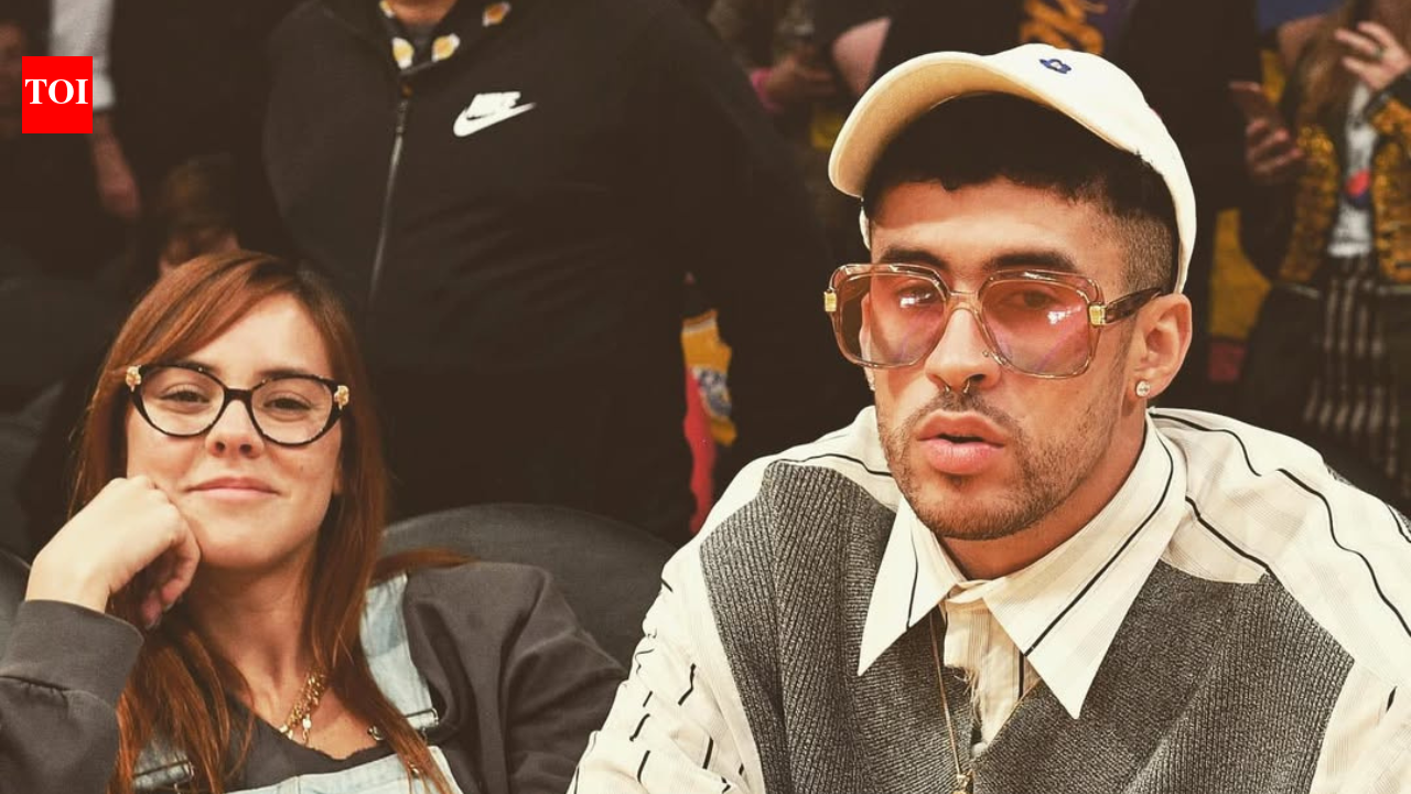 Bad Bunny, Gabriela spark Australia reunion buzz on beach