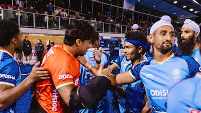  Mohith helps India stun Aussies in shootout