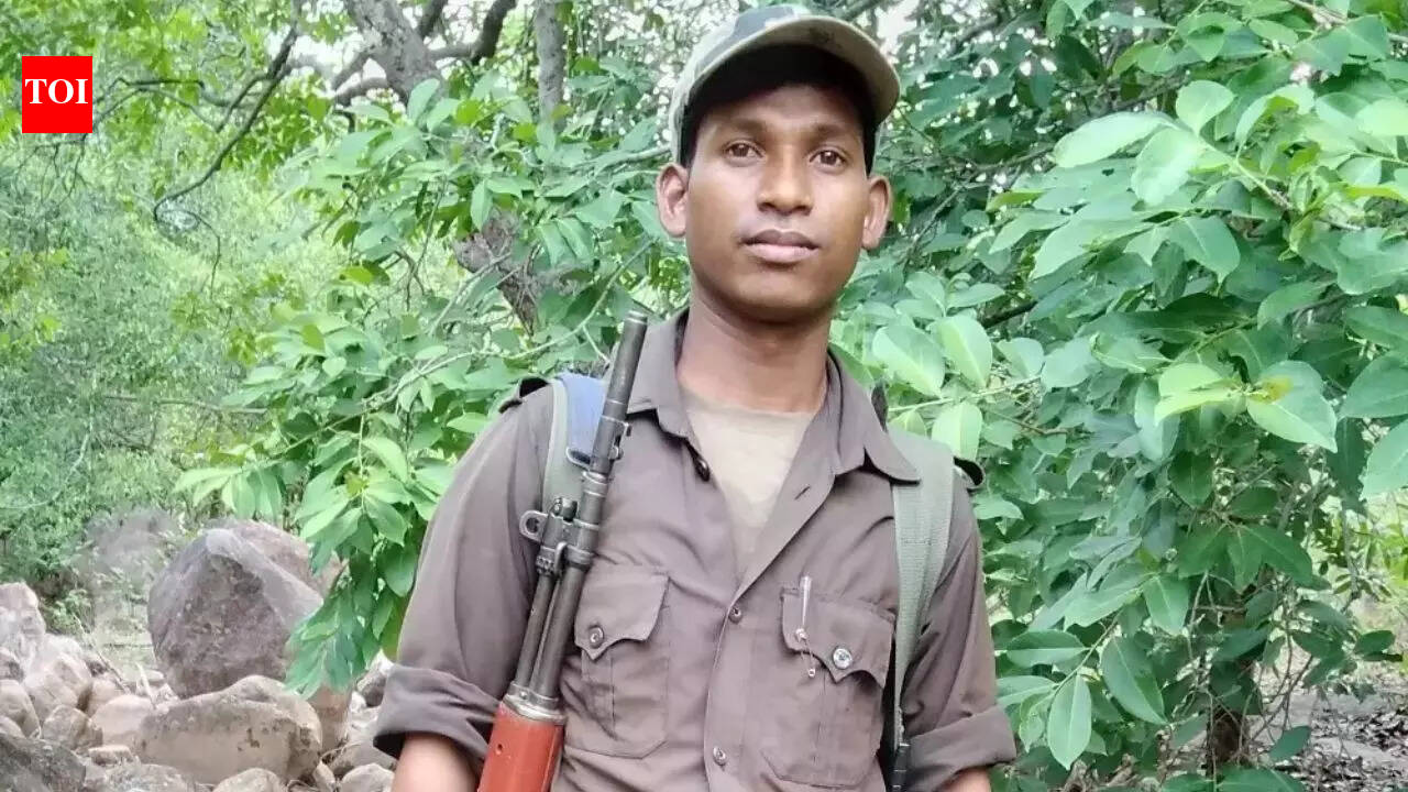 Maoist leader kills fellow cadre to stop surrender, buries body in Odisha forest