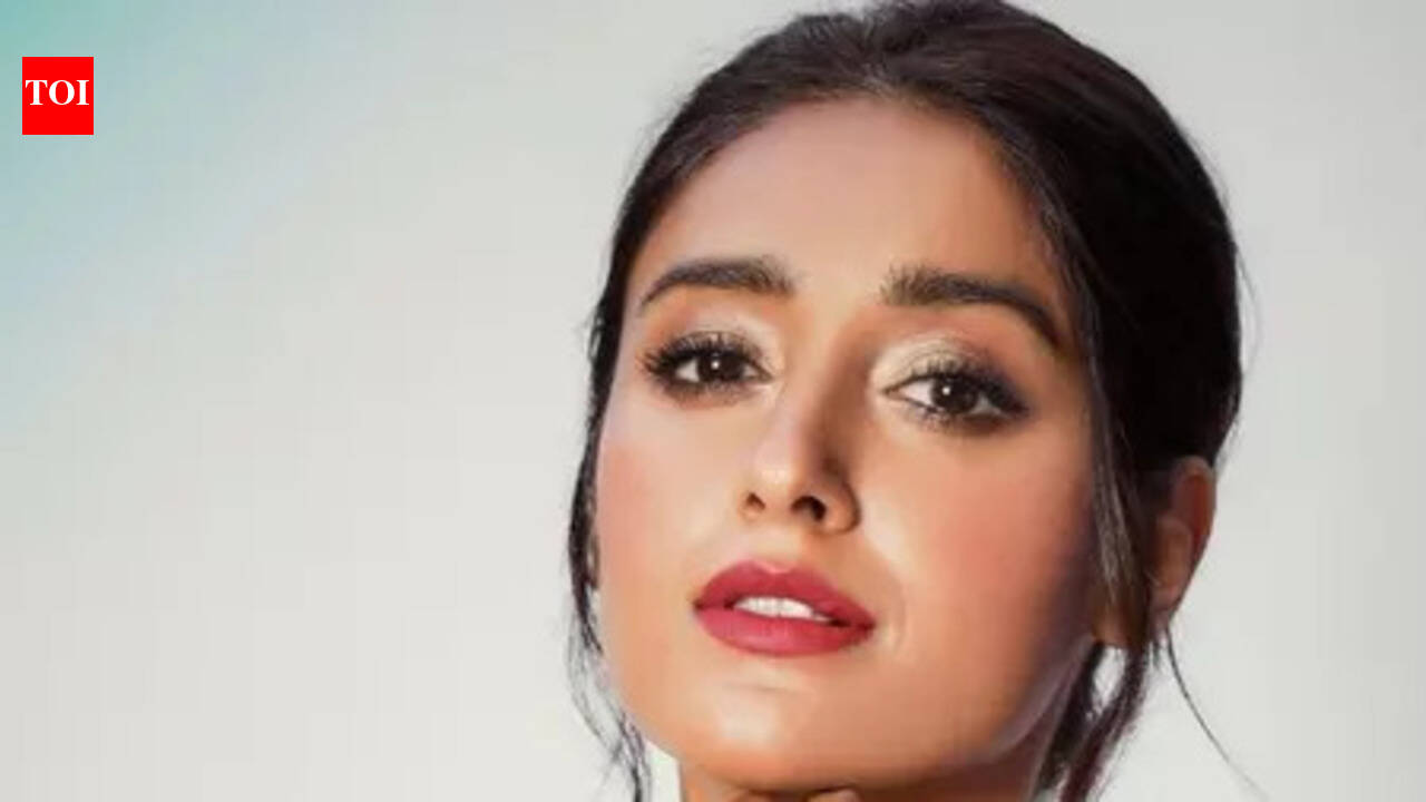 Ileana D'Cruz slams unrealistic beauty standards; Defends Rihanna amid online trolling