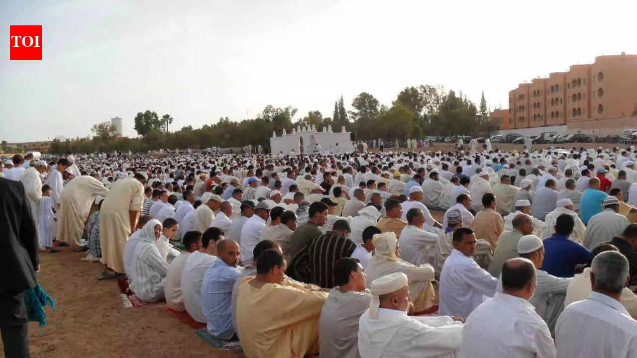 Oman announces Eid Al Fitr 2026 holiday schedule: 5-day break expected for workers and students