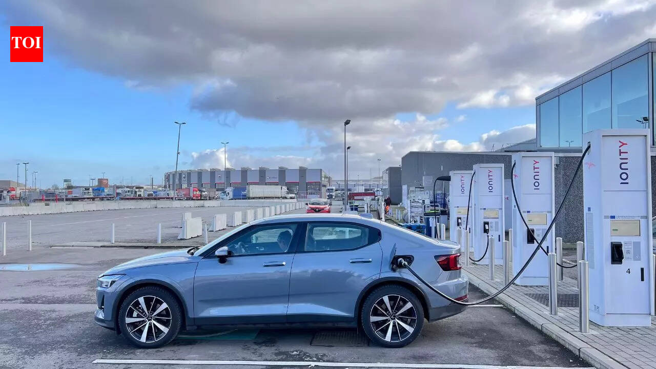 We drove 2k km in EV across Maha: The highway was effortless, charging wasn’t