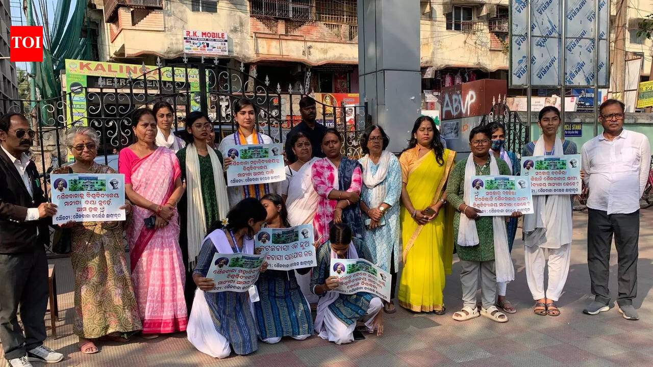 Minister appeals SWC students to call off stir