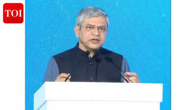 Rail Minister urges startups, innovators to join 'Rail Tech Portal' for transformative solutions