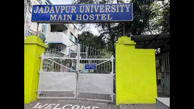 ’23 ragging accused back at JU Main Hostel, super complains