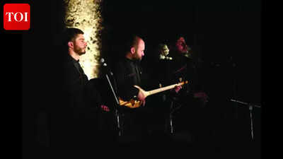 पुराने गोवा के ऐतिहासिक खंडहरों में वैश्विक ध्वनियाँ लाने के लिए केतेवन संगीत उत्सव