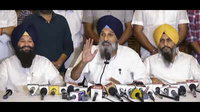 SAD leader Bikram Singh Majithia visits slain youth’s family, demands CBI probe