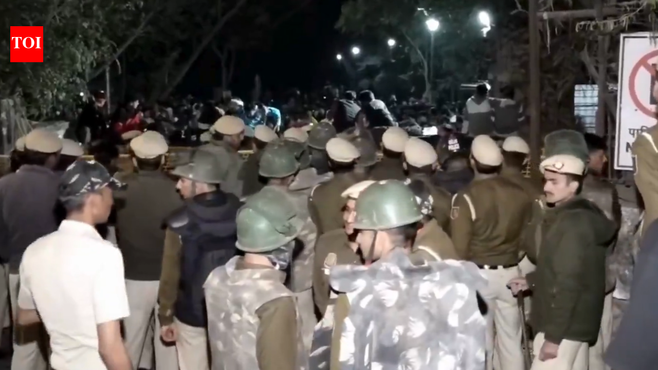 Protests at JNU escalate, over 50 students held amid heavy police deployment