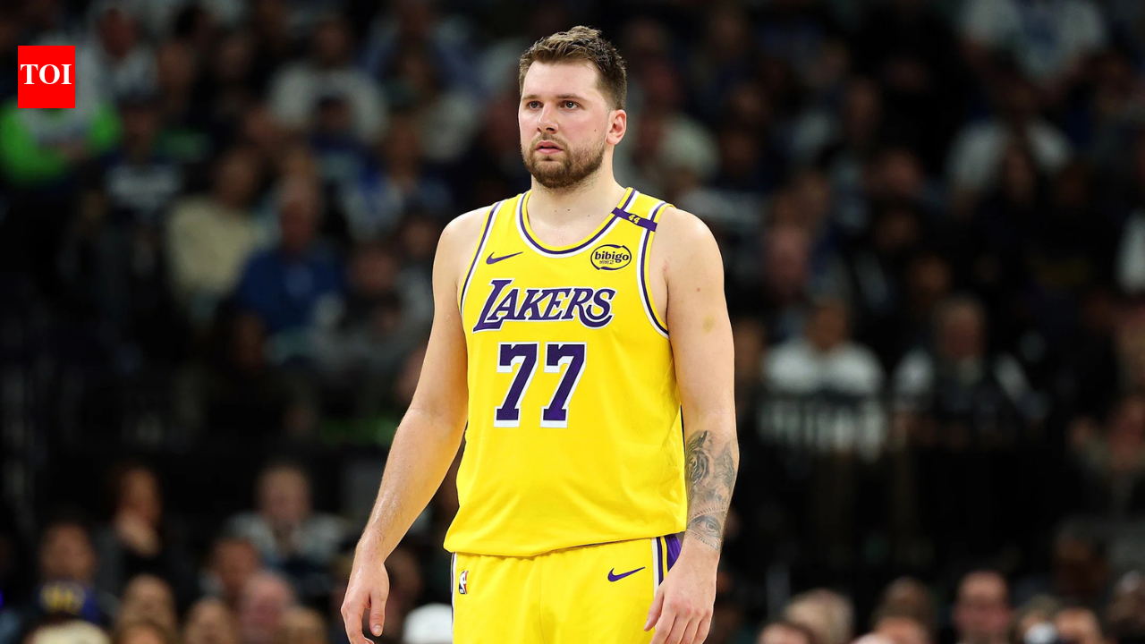 Is Luka Doncic playing tonight vs the Phoenix Suns injury report: Who's playing, injured and questionable players, head-to-head records, team stats, and more (February 26, 2026)