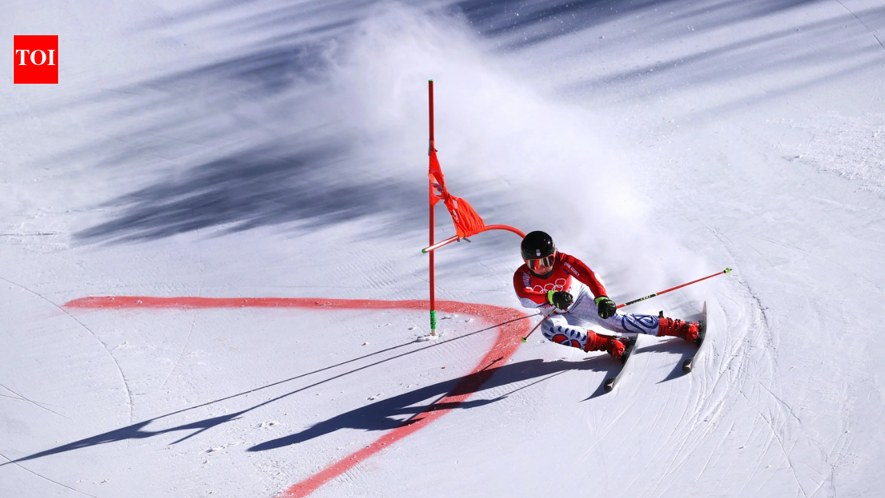 Carson Schmidt viral video shows Sacramento skier saving buried man at Palisades Tahoe during dangerous California snowstorm