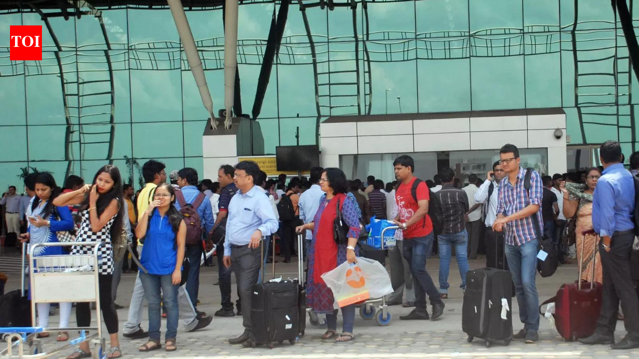 Bangladesh tension leads to 9�ll in foreign tourist arrivals