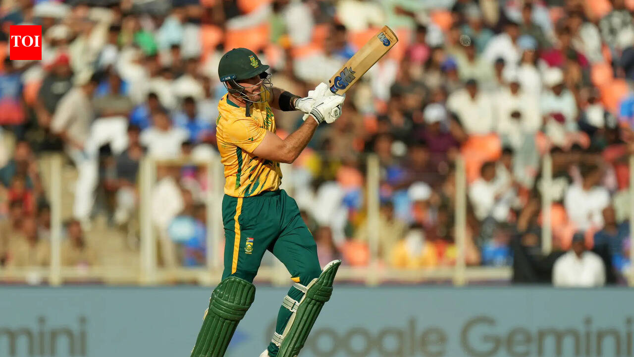 Peerless South Africa storm into T20 World Cup semifinal