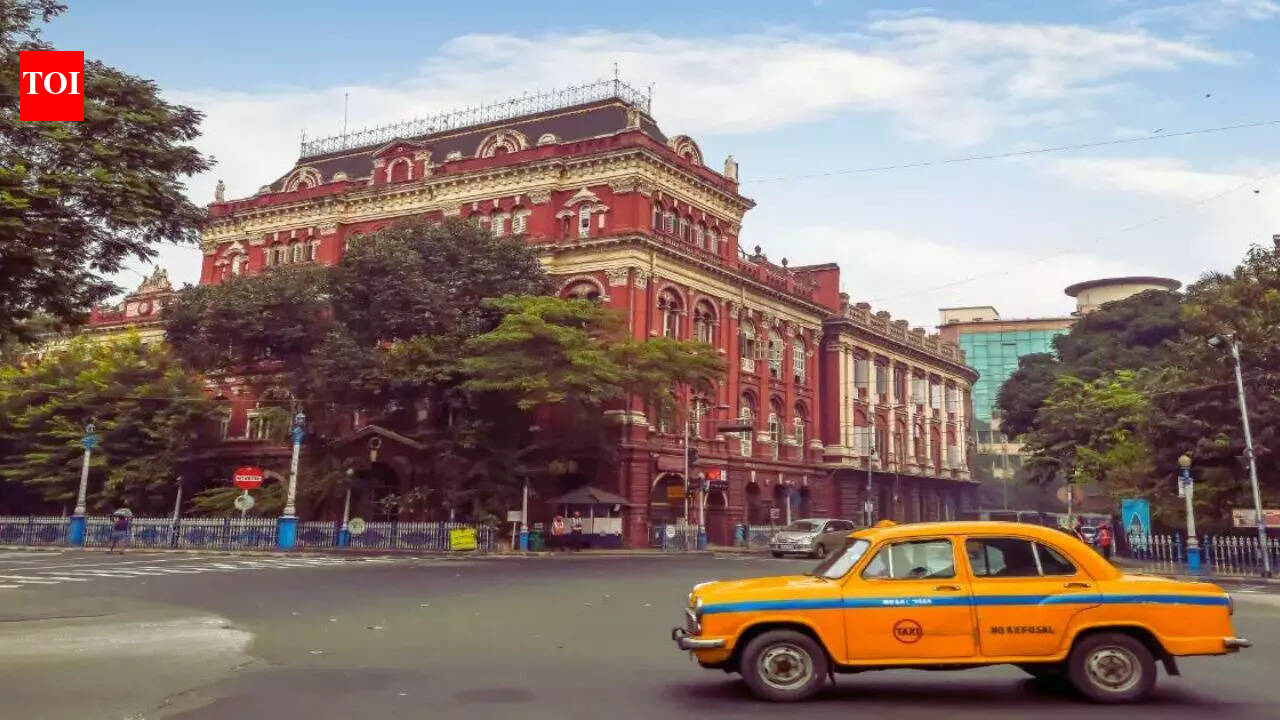 Strong earthquake tremors felt in Kolkata