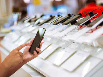 IDC forecasts smartphone market to suffer its biggest-decline ever in 2026; analyst says: We are not witnessing a temporary squeeze, but Tsunami-like shock originating in ...