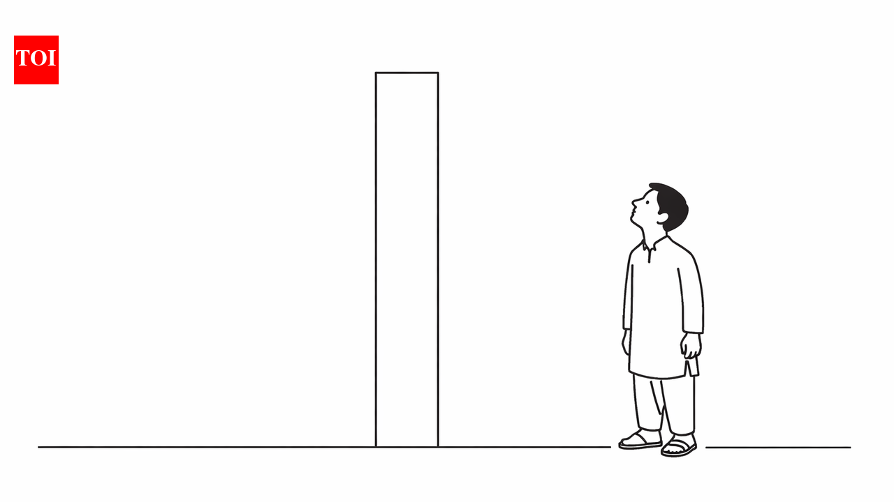 In Pakistan, everything is booming — profits, pay at the top ... and poverty