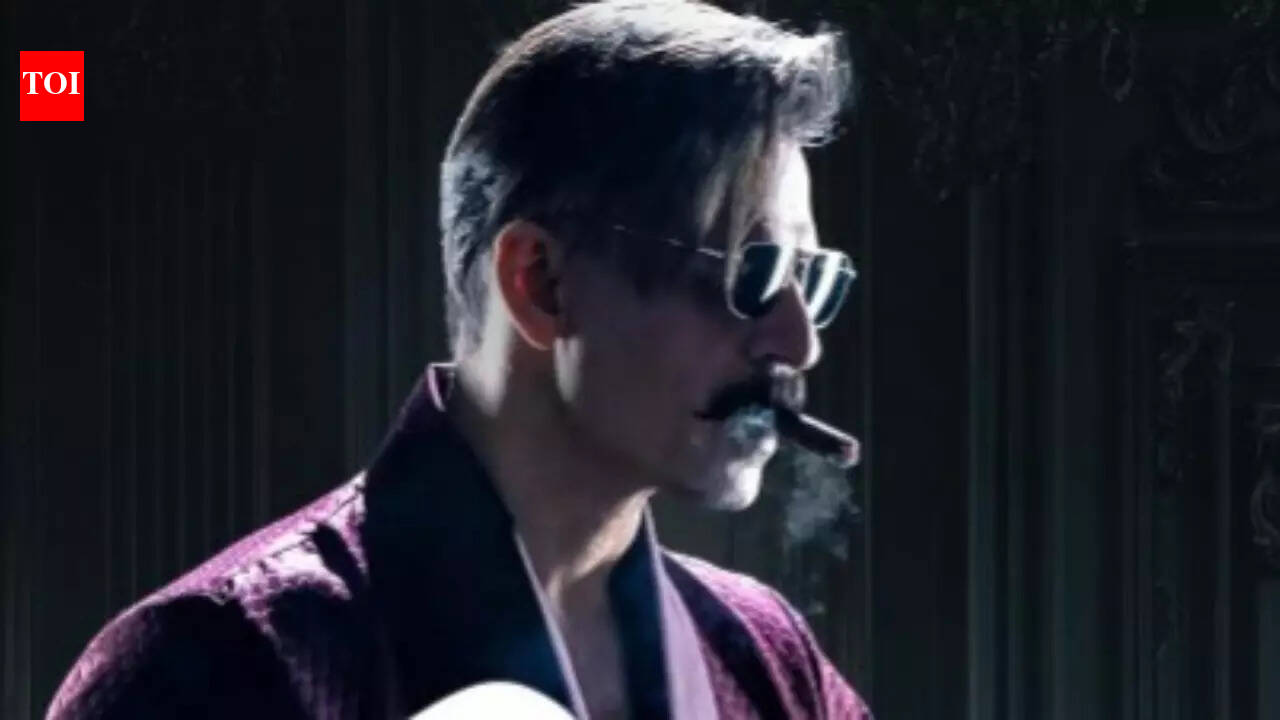 Vivek Oberoi's fierce look from 'Spirit' takes internet by storm- check here