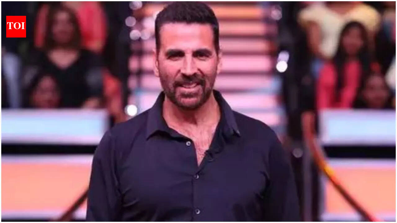 Akshay Kumar gets nostalgic on Wheel of Fortune as he remembers his mother