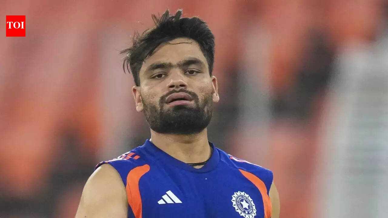 Rinku Singh to rejoin India squad for virtual knockout after father's demise