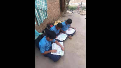Parbhani ZP CEO pushes for kitchen garden-linked midday meal, botanical gardens across all 1,122 ZP schools in district