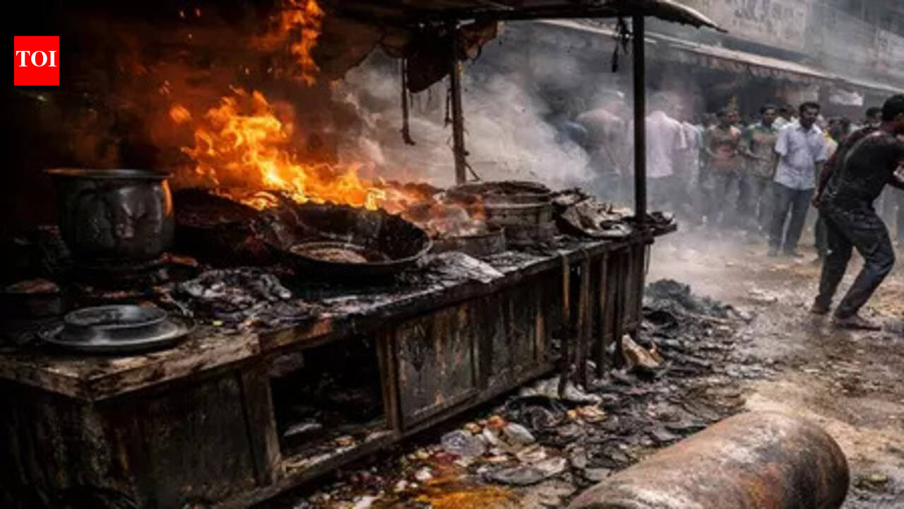 11 injured in LPG cylinder blast in West Champaran