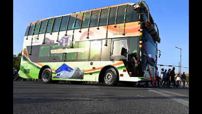 Double-Deck Delight For Tourists In Delhi