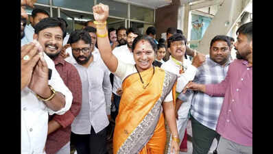 Kavitha claims moral victory, rips KTR, hints at party