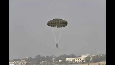 Kanpur’s GIL unveils high-altitude parachute system for advanced airborne ops