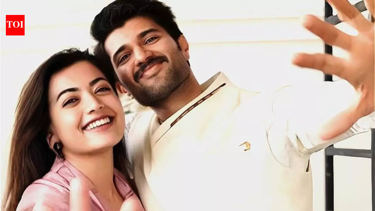 When Vijay Deverakonda celebrated Holi at The Family Star event with Mrunal Thakur , Rashmika Mandanna  marked a ‘working’ festival