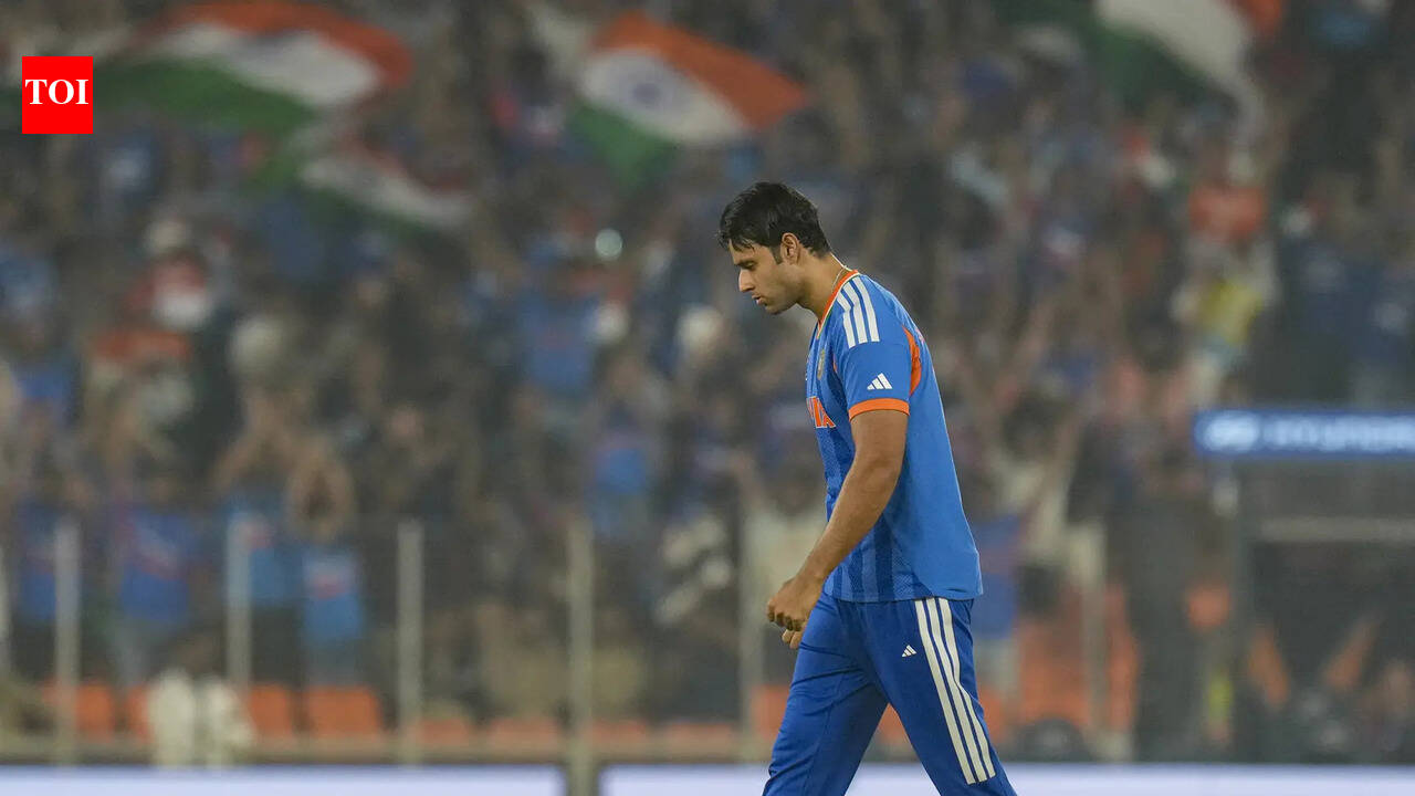 'I have not seen bowling like that': Ex-India captain's brutal take on Shivam Dube