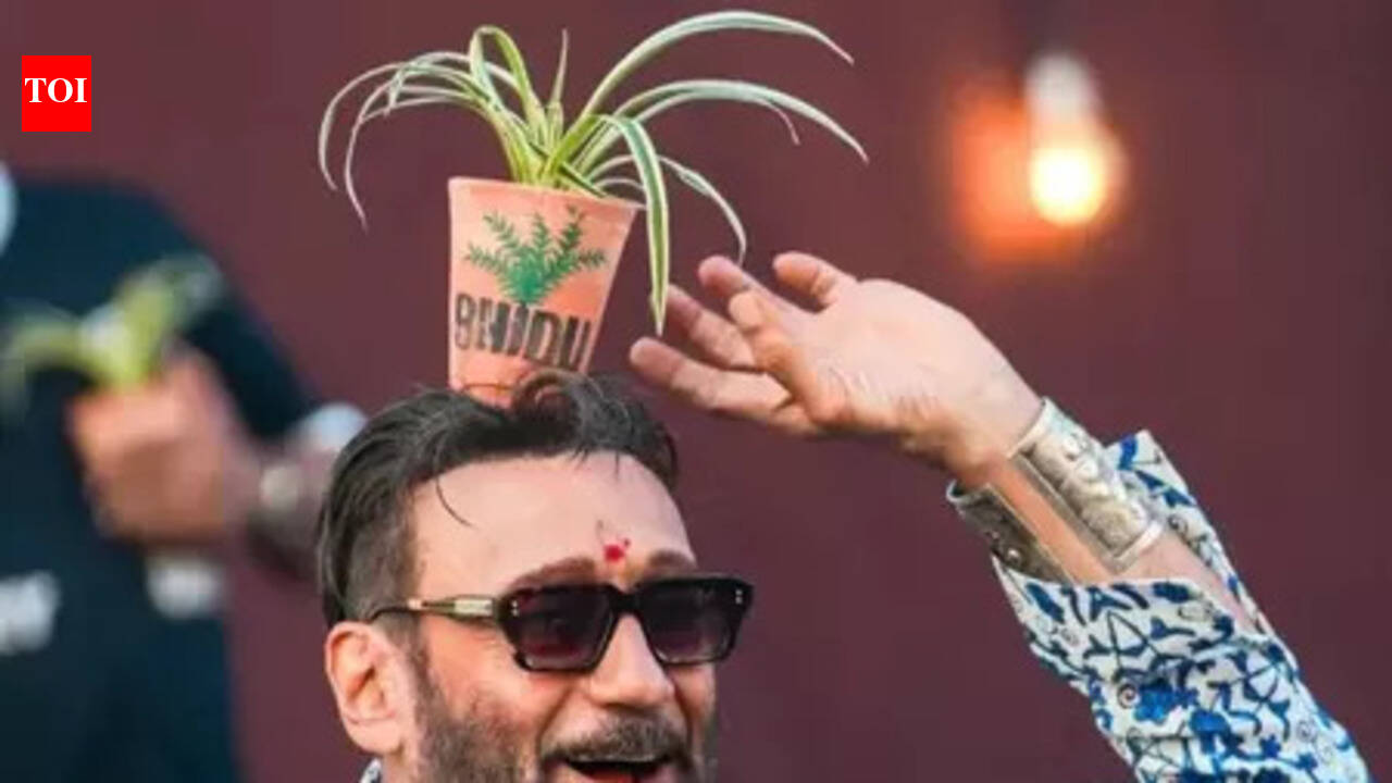 Jackie Shroff urges youth to respect parents’ sacrifices and value education