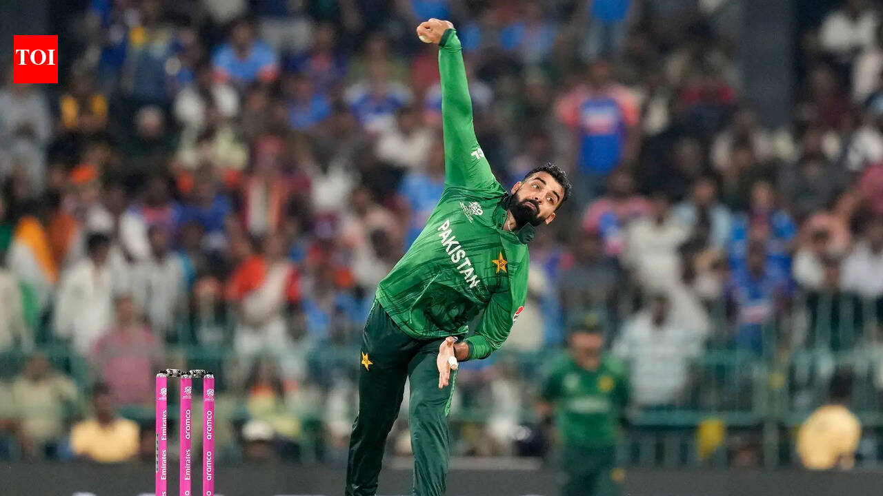 'If Mike Hesson stays, Shadab Khan will be captain': Shahid Afridi's big claim