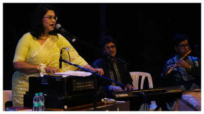 Rezwana Choudhury Bannya mesmerises Mumbai with a soulful Tagore evening