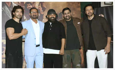 Rajniesh Duggall and Gurmeet Choudhary attend Goli Toh Chalegi launch to cheer Anil Chaudhary