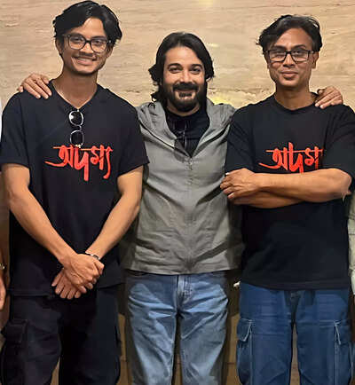 Prosenjit Chatterjee’s rare, emotional theatre moment