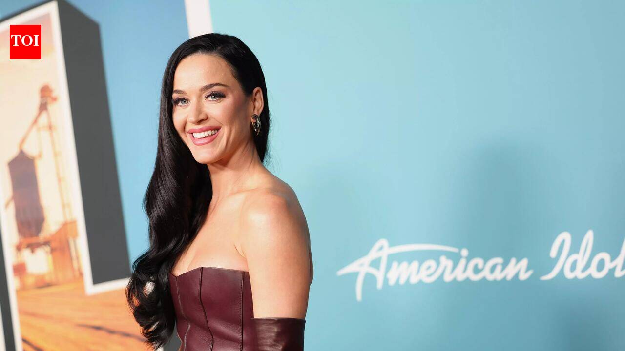 Katy Perry shares screenshot with heart on Twitter after Donald Trump ‘bans’ Anthropic