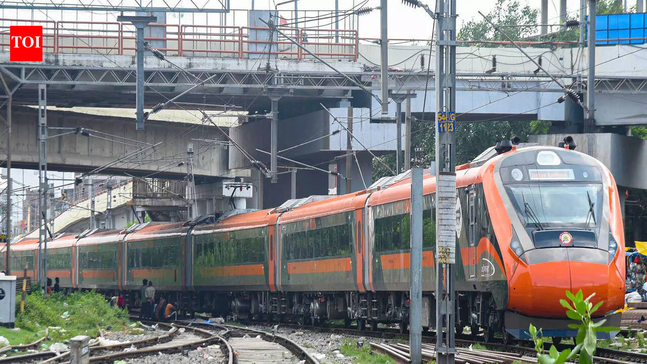 Railways to run 132 special trains to cater to Holi rush